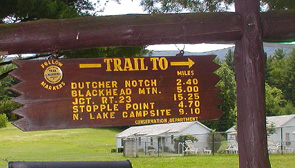 Sign to State Trails